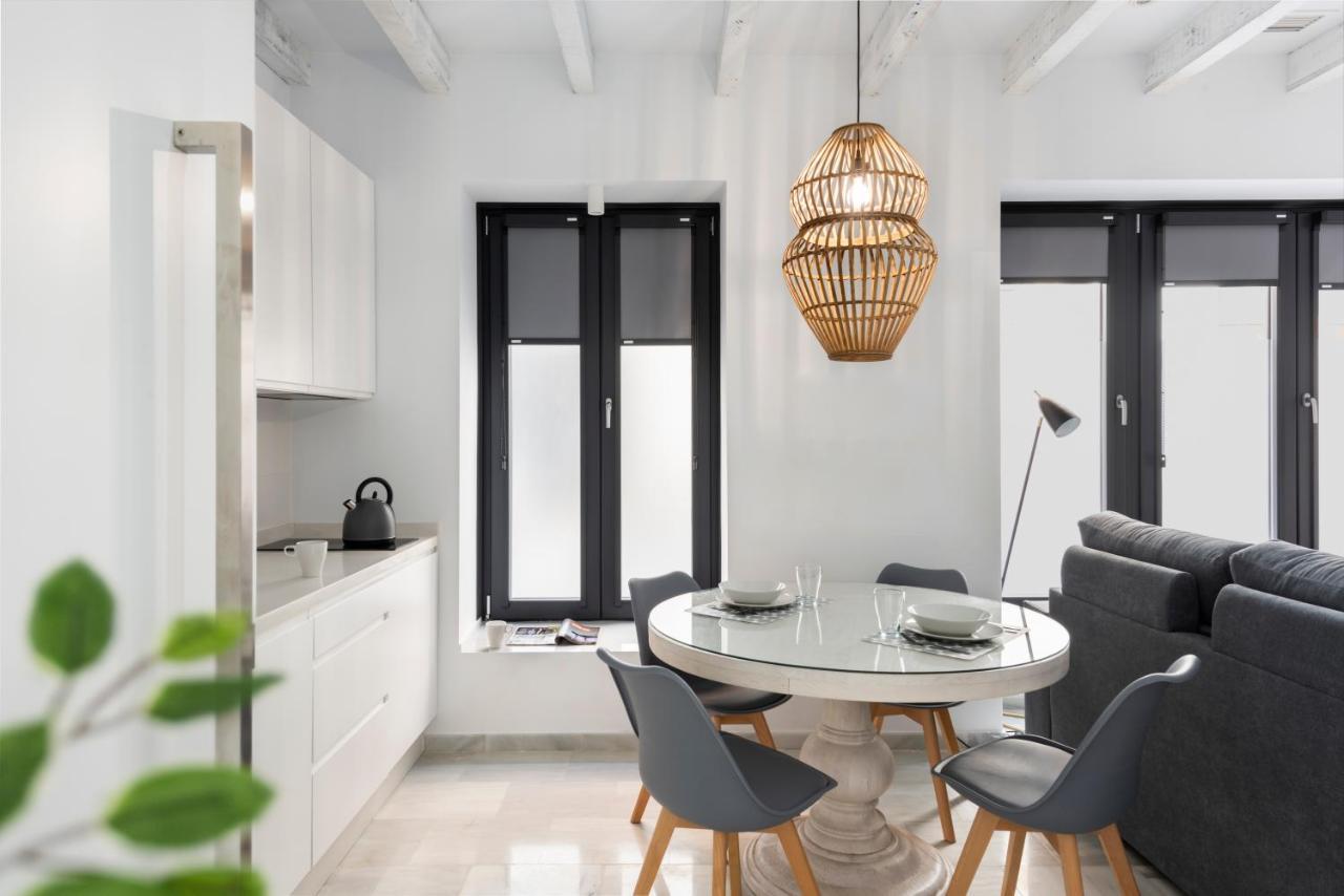 Apartamentos Catedral Sewilla Zewnętrze zdjęcie