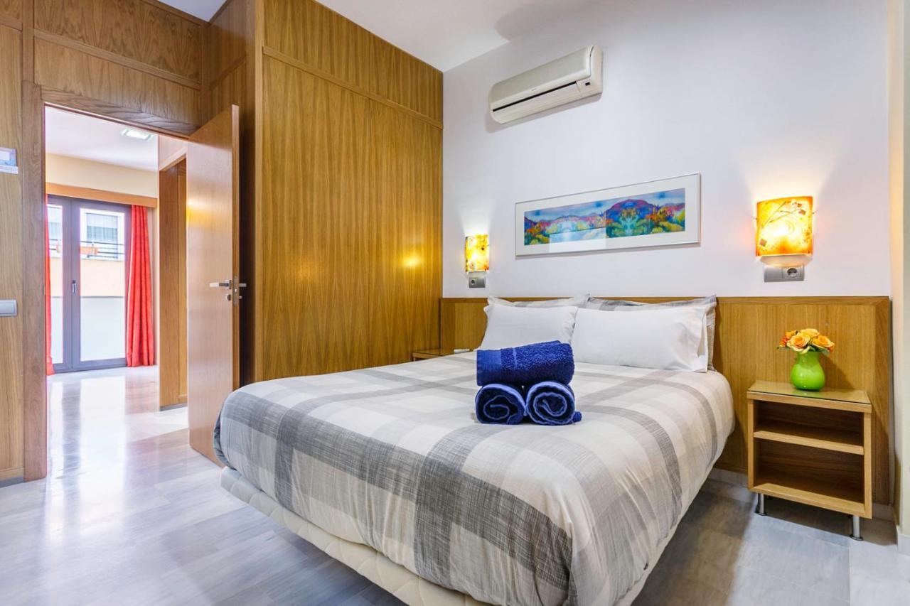 Apartamentos Catedral Sewilla Zewnętrze zdjęcie